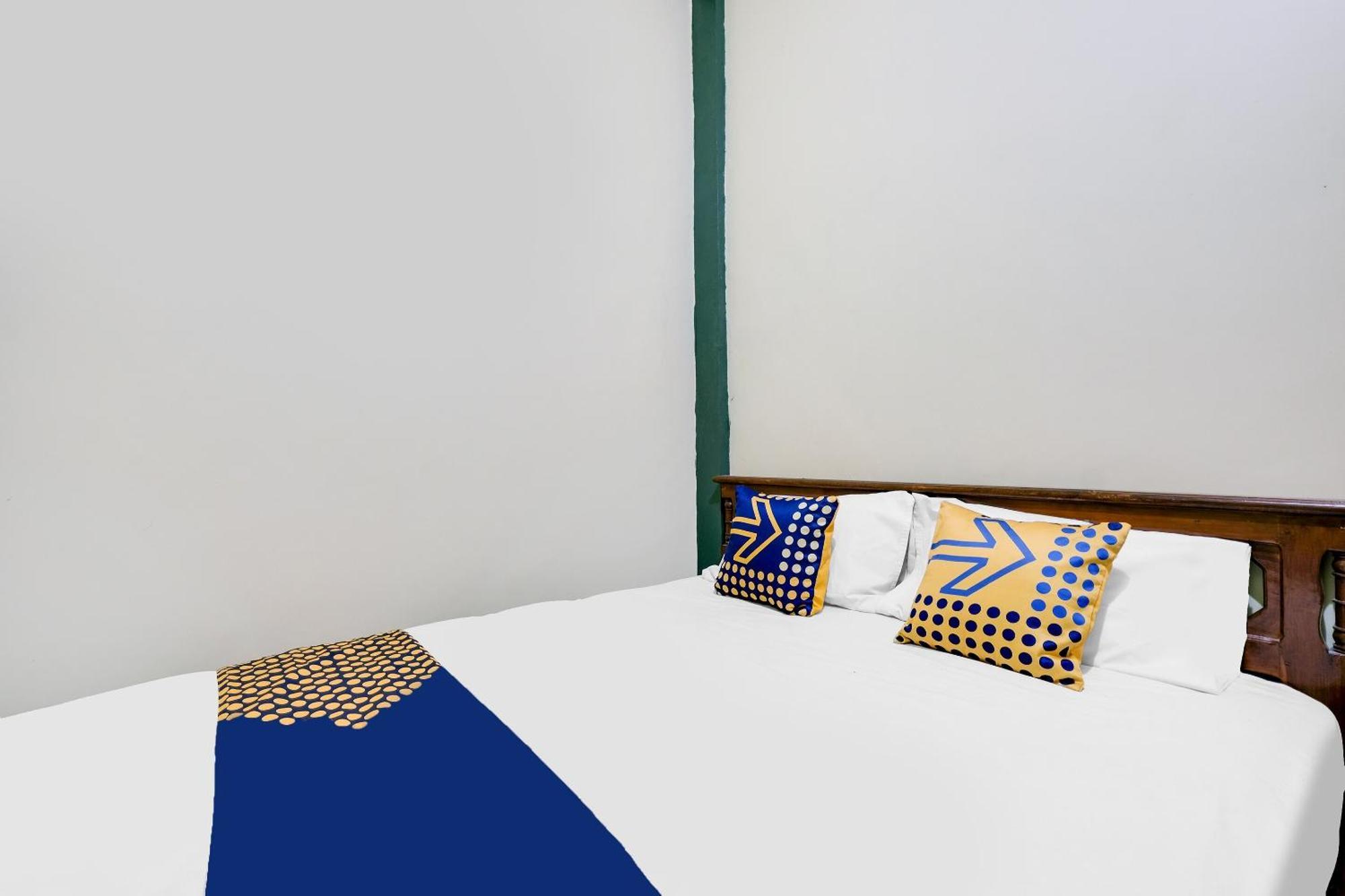 Spot On 92068 Pudja Kesuma Homestay Syariah Yogyakarta Luaran gambar