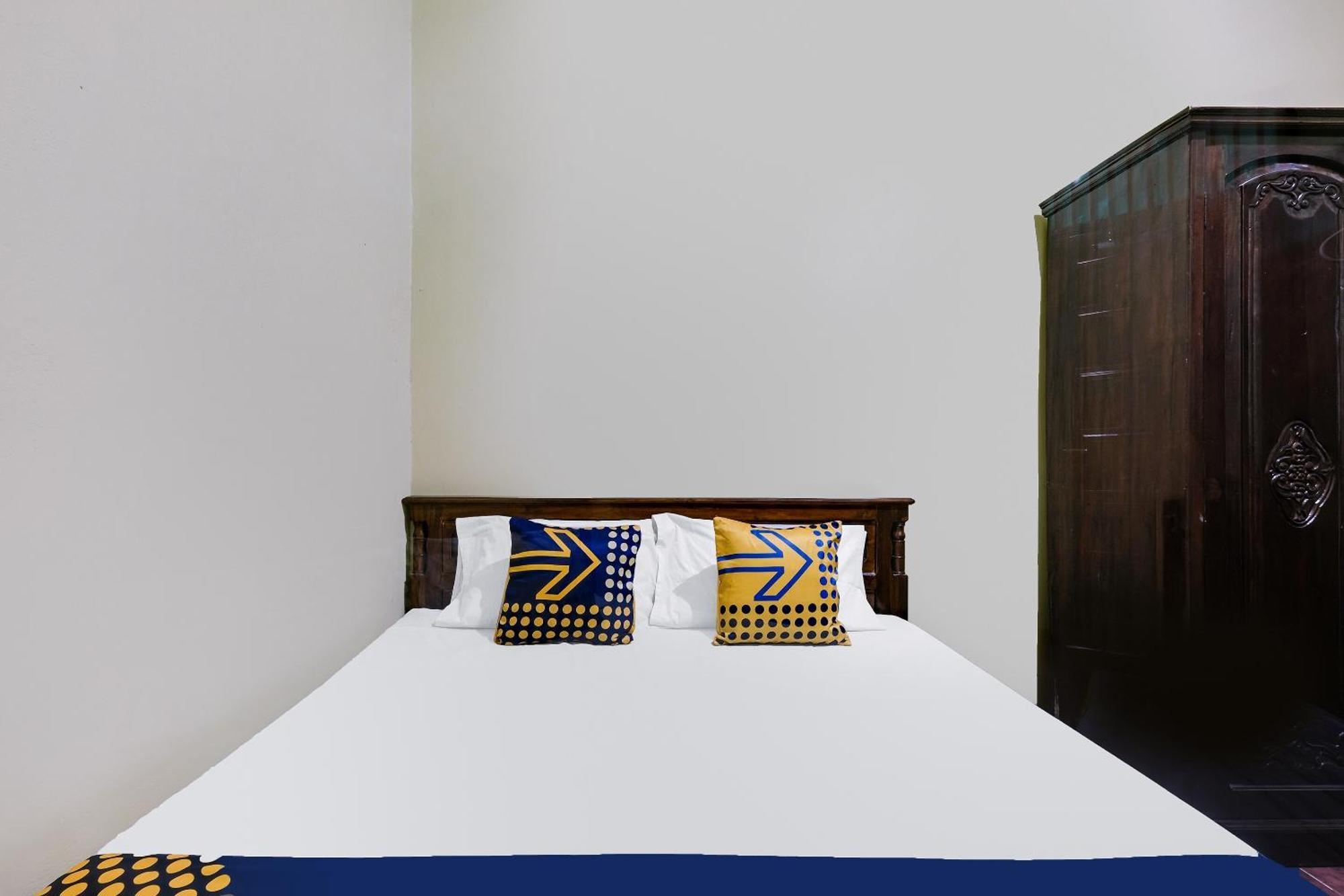 Spot On 92068 Pudja Kesuma Homestay Syariah Yogyakarta Luaran gambar