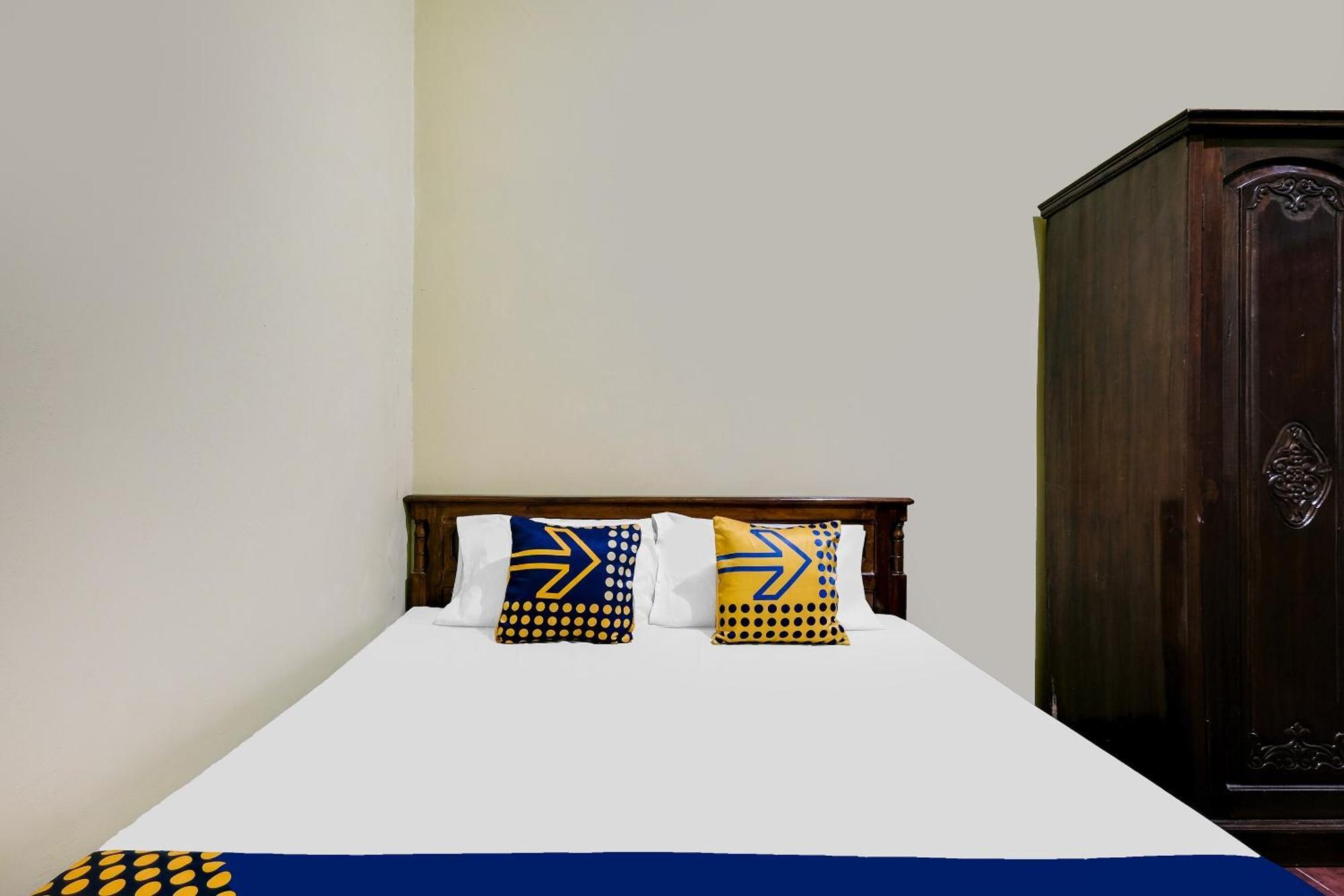 Spot On 92068 Pudja Kesuma Homestay Syariah Yogyakarta Luaran gambar